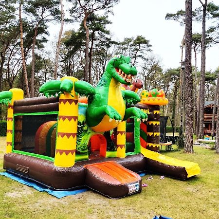 Natura Park Ustronie Morskie - Domki, Apartamenty Экстерьер фото