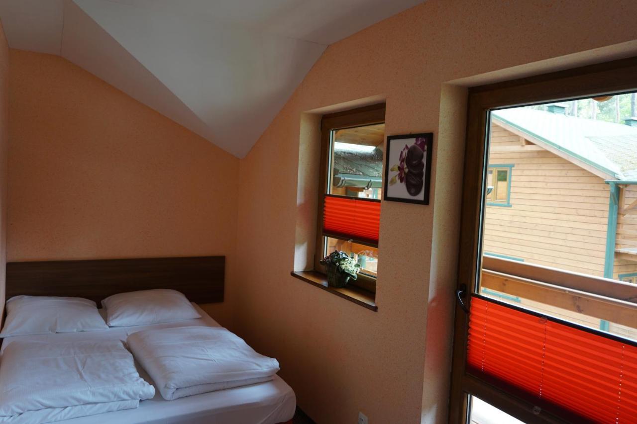 Natura Park Ustronie Morskie - Domki, Apartamenty Экстерьер фото