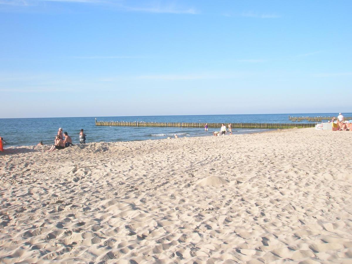 Natura Park Ustronie Morskie - Domki, Apartamenty Экстерьер фото