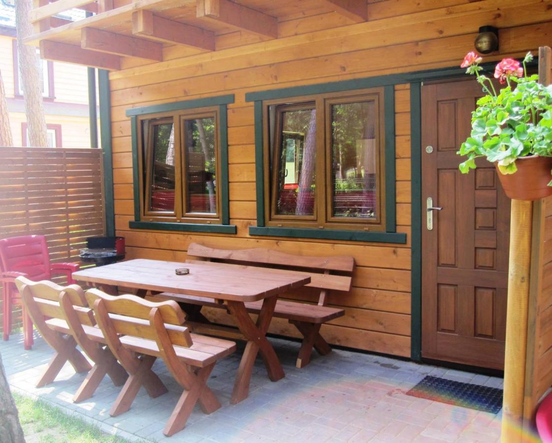 Natura Park Ustronie Morskie - Domki, Apartamenty Экстерьер фото