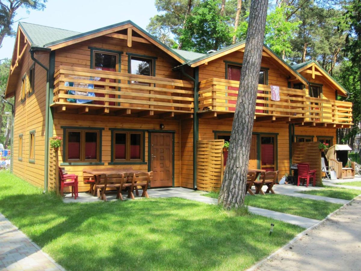 Natura Park Ustronie Morskie - Domki, Apartamenty Экстерьер фото